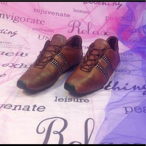 Pre-owned US 9 1/2 Italian made "MANIA" shoes